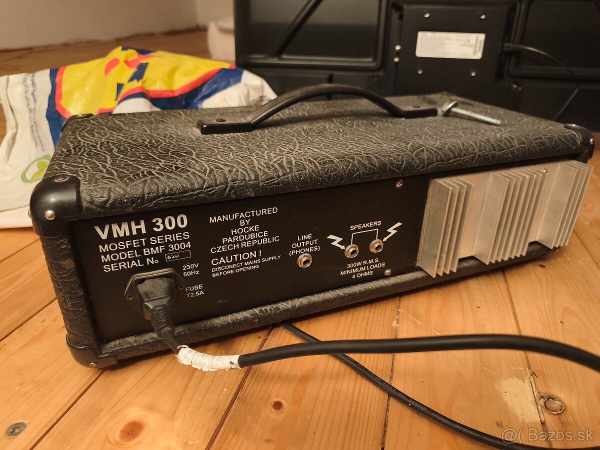 Basový reproduktor, zosilovač, elektrická gitara - 11