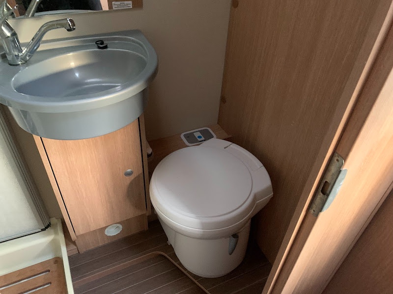 FIAT Obytný automobil GLÜCKSMOBIL A68 Alkovna - 11