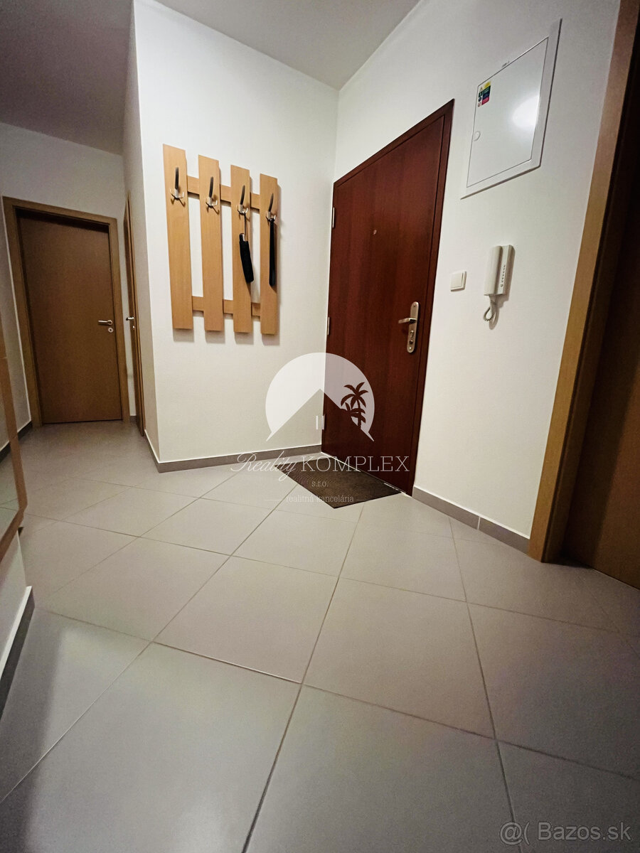 Reality KOMPLEX s.r.o., Vám ponúka na predaj 3-izbový byt v - 11