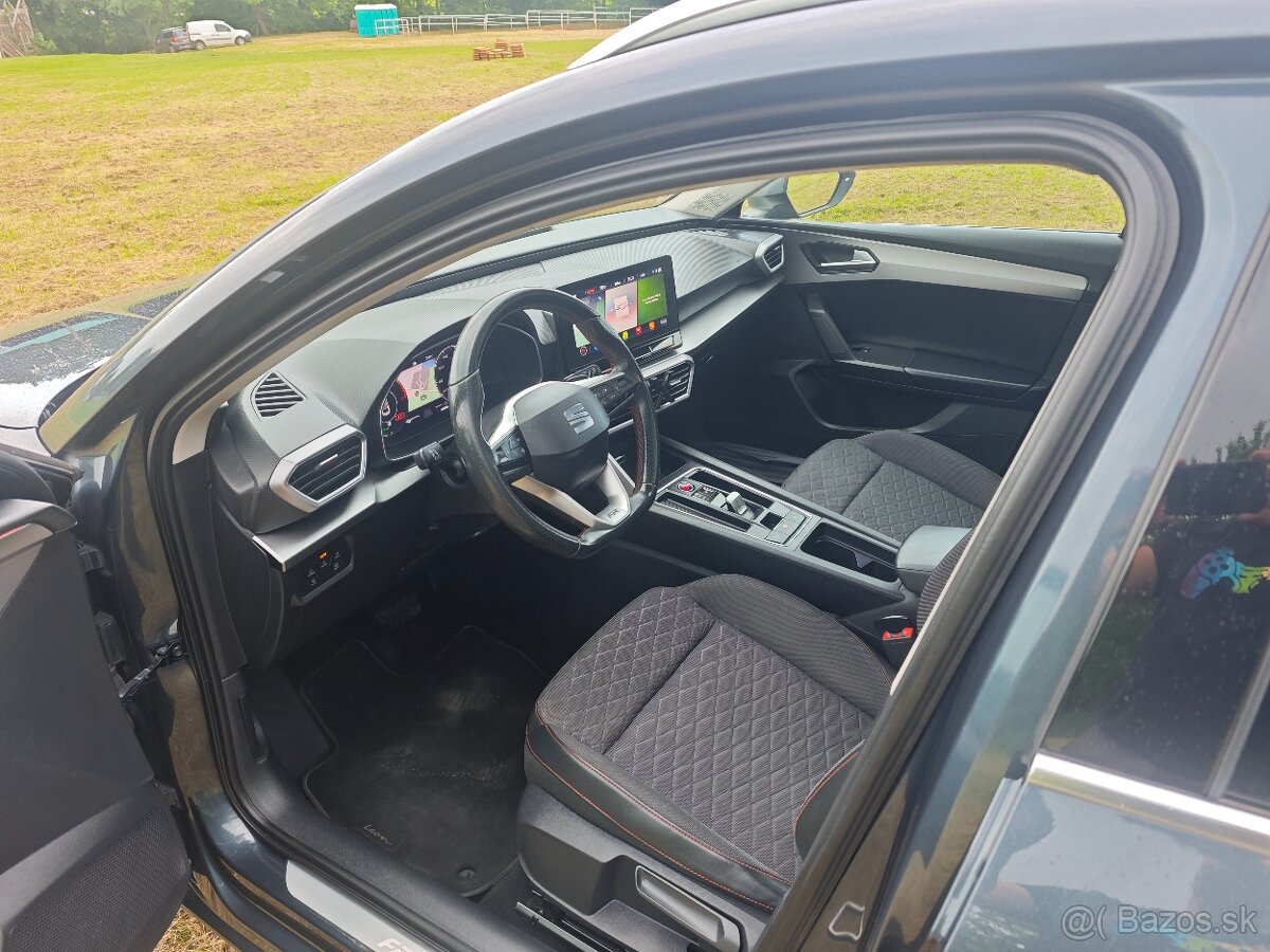 Seat Leon ST FR e-Hybrid - 11