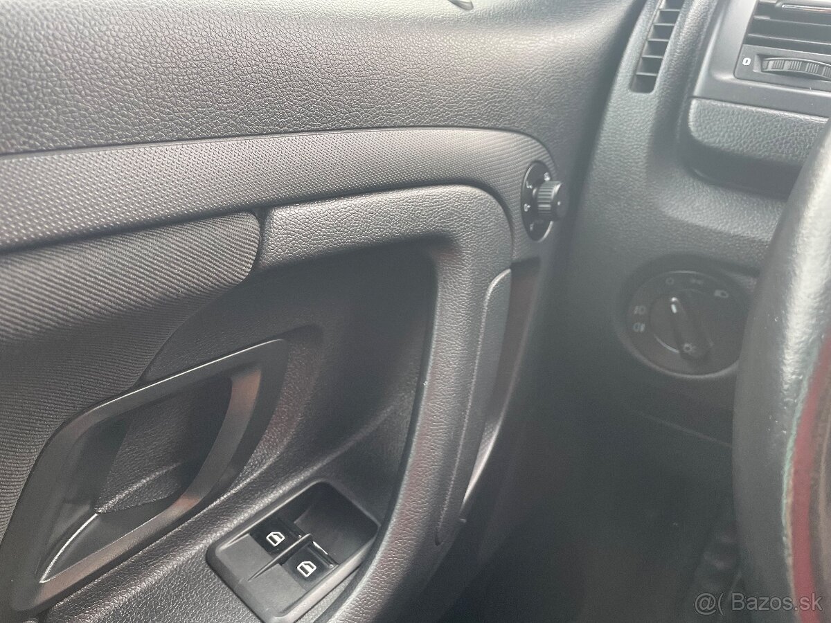 Škoda Roomster 1.2 TSI 105k - 11