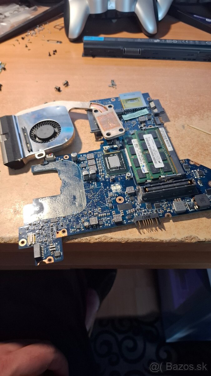 Dell latitude E6320 - 11