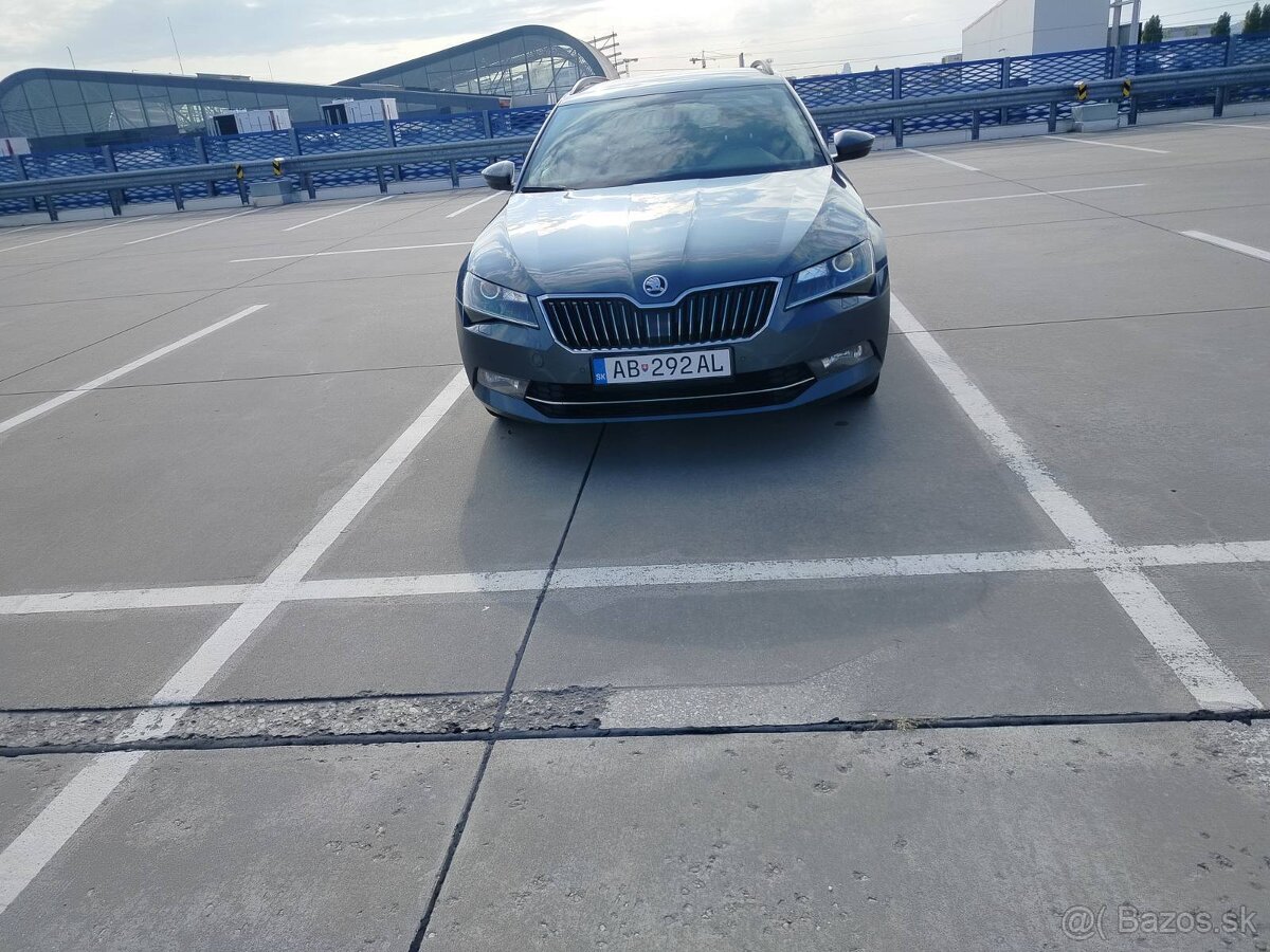 Škoda Superb - 11