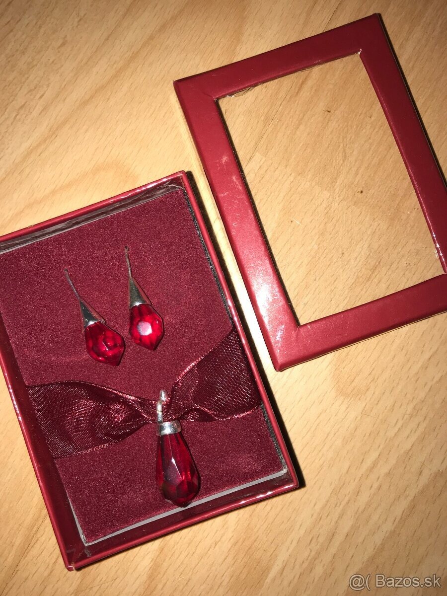 NÁUŠNICE, NÁRAMKY a NÁHRDELNÍKY - 11