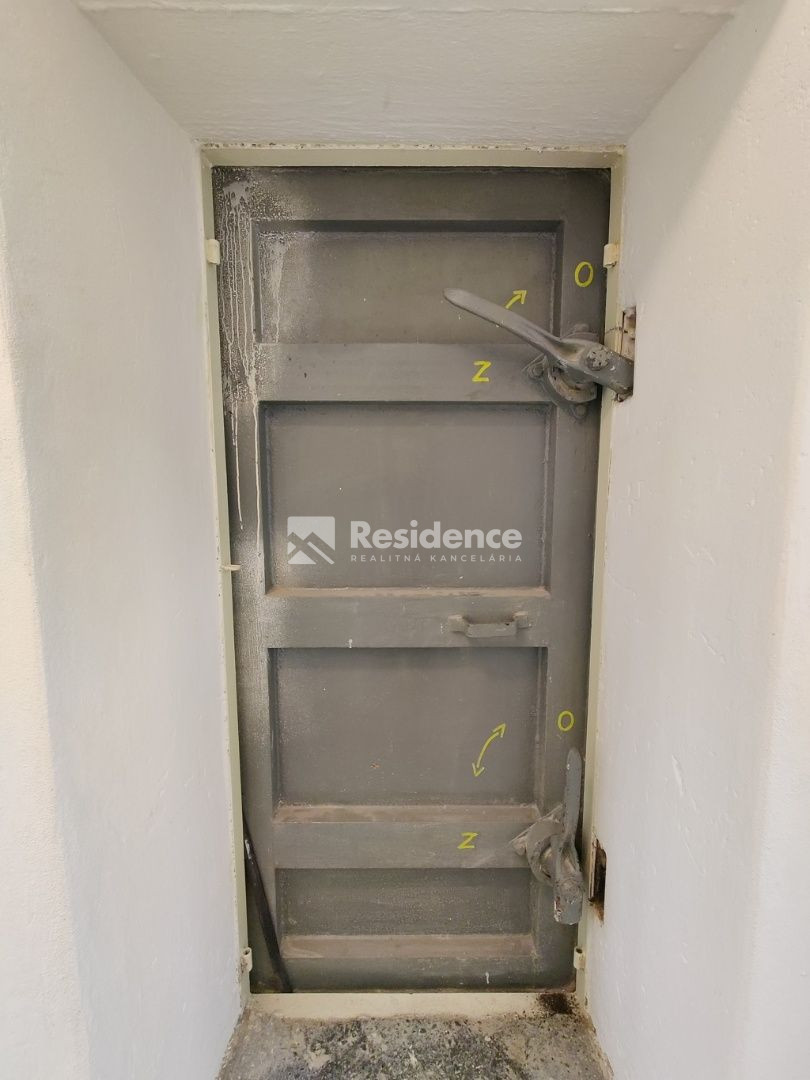 Nebytový priestor - atómový kryt na predaj, centrum Banská B - 11