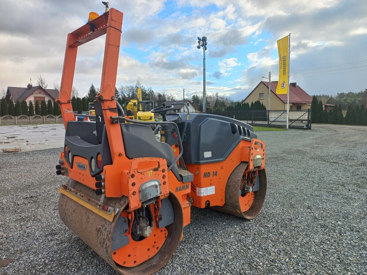 Tandemový vibrační válec Hamm HD 14VV - 11