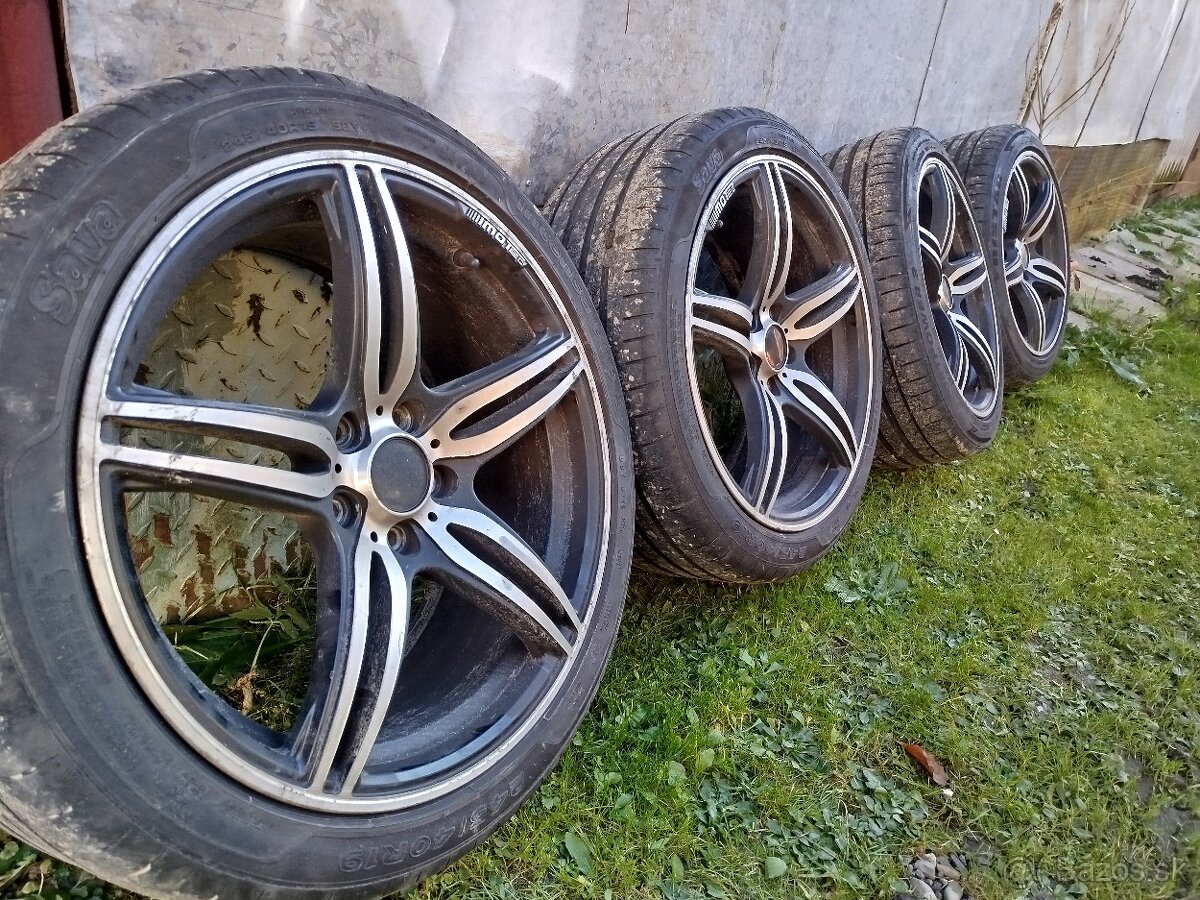 Elektróny Motec - 11