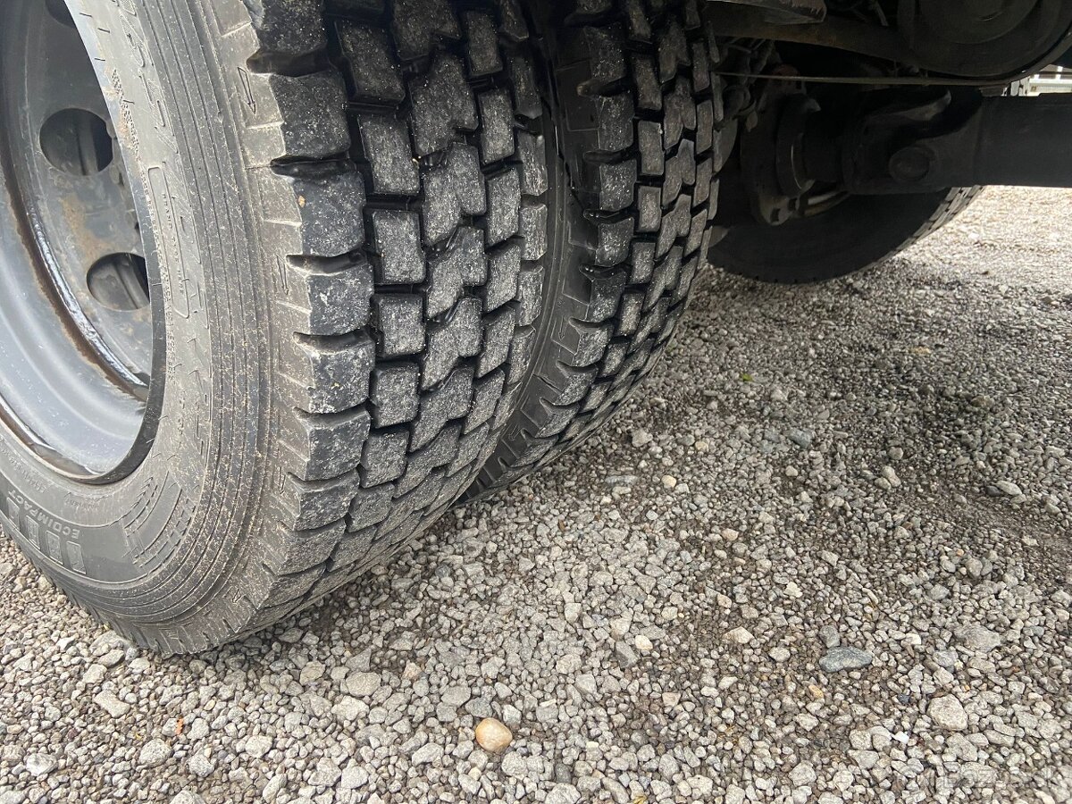 Iveco Eurocargo 120E25, Euro 5, čelo - 11