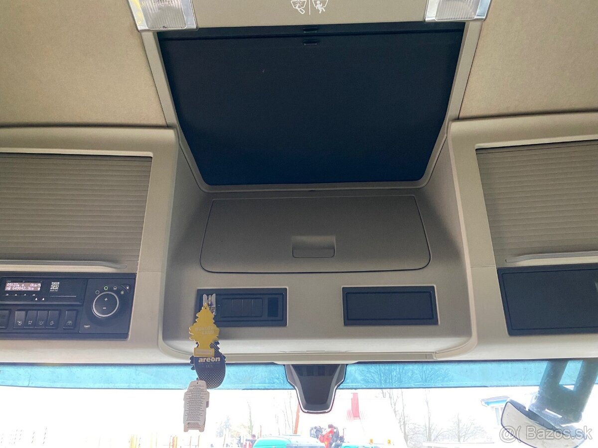 VOLVO FH 540, 6x4(2) zvedačka - tahač návěsu - 11