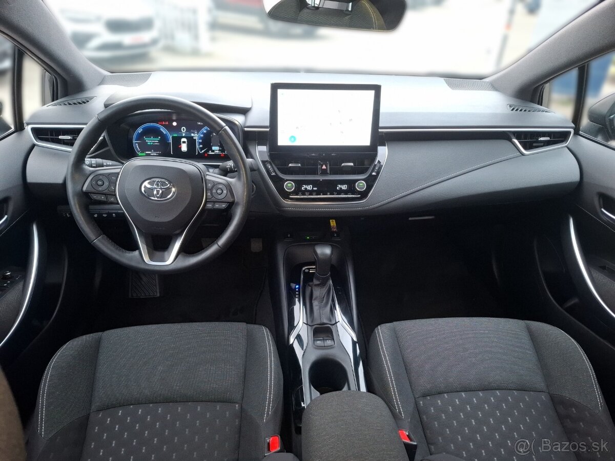 Toyota Corolla Kombi 1.8 Hybrid - 11