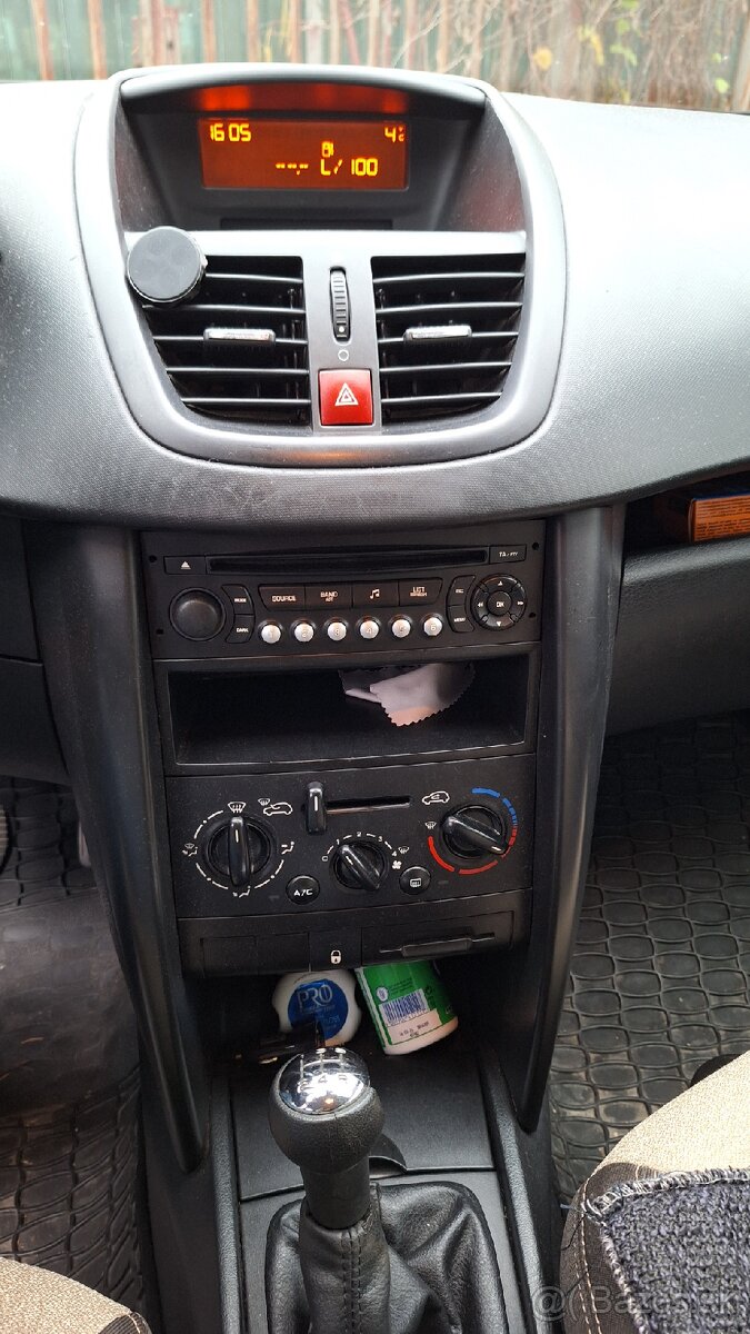 Peugeot 207 SW (kombi) - 11