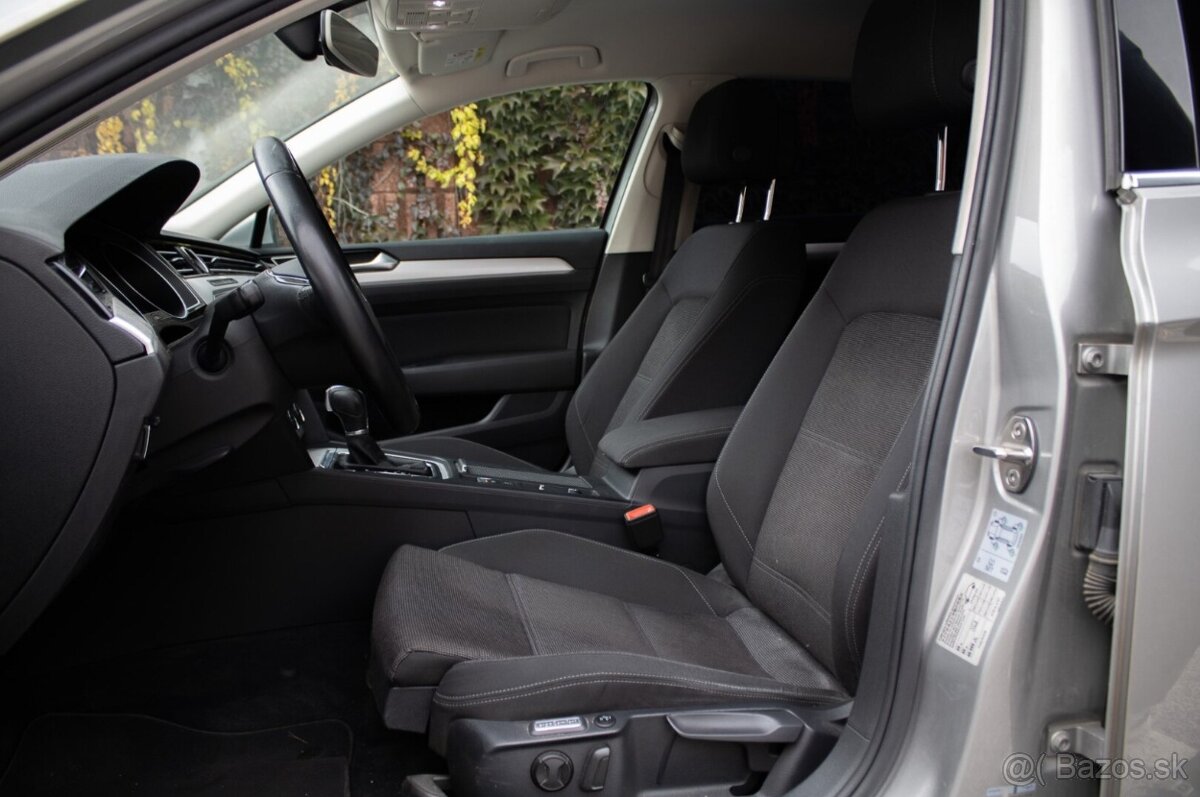 Volkswagen Passat Variant 1.6TDI DSG - 11