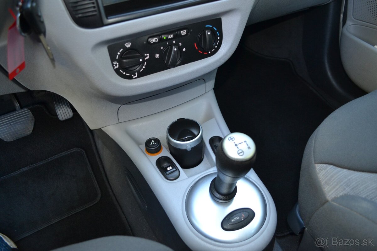 Citroën C3 1.4 16v XTR Automat - 11