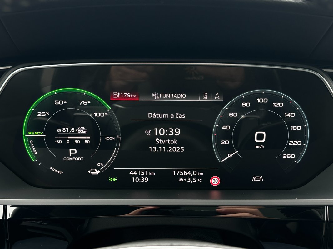 Audi e-tron 50 Quattro - 11