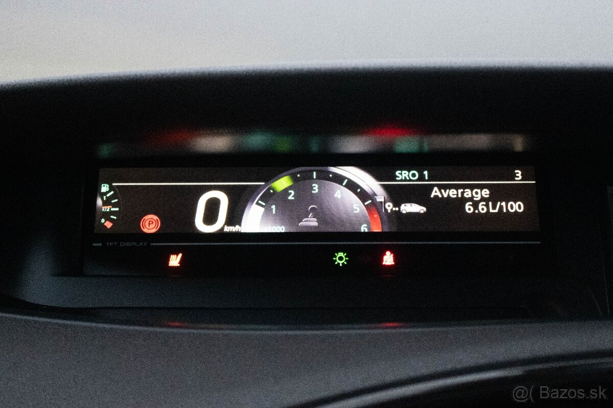 Renault Grand Scénic 1.9 dCi 96kW 7-miestne 2011 - 11