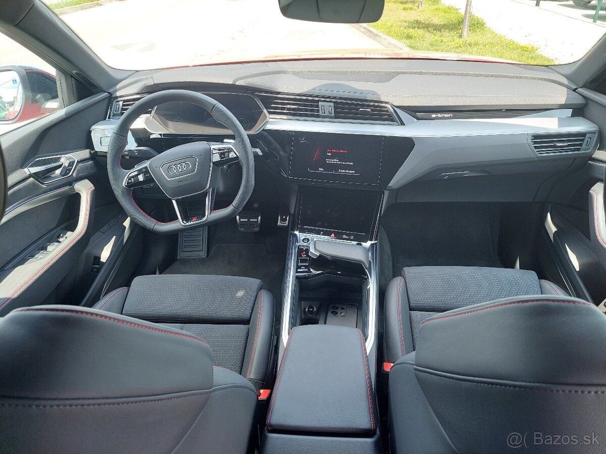 Audi Q8 e-tron Sportback 50 S line quattro - 11