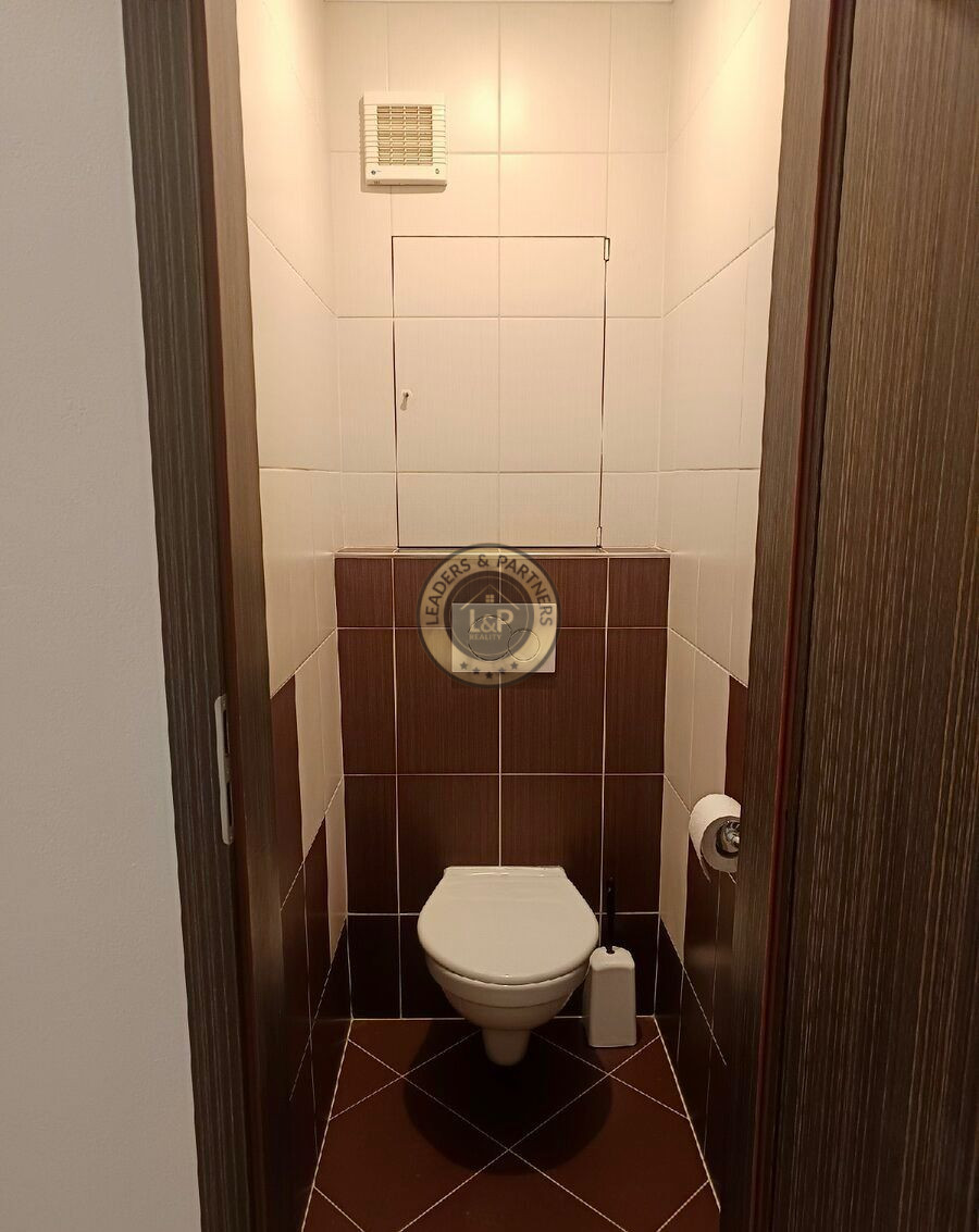 NA PREDAJ - 4 izbový byt s loggiou v Prešove - 11