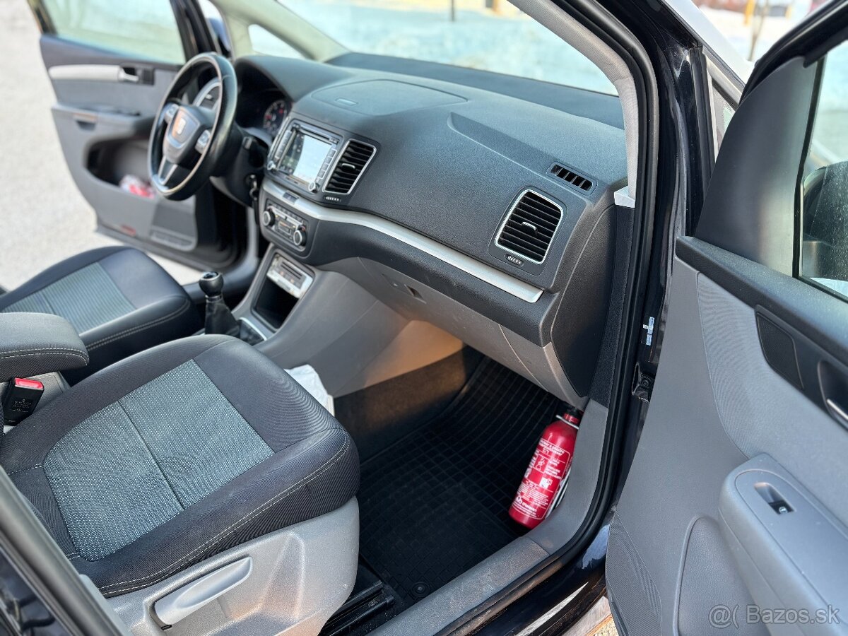 Seat Alhambra Volkswagen Sharan - 11