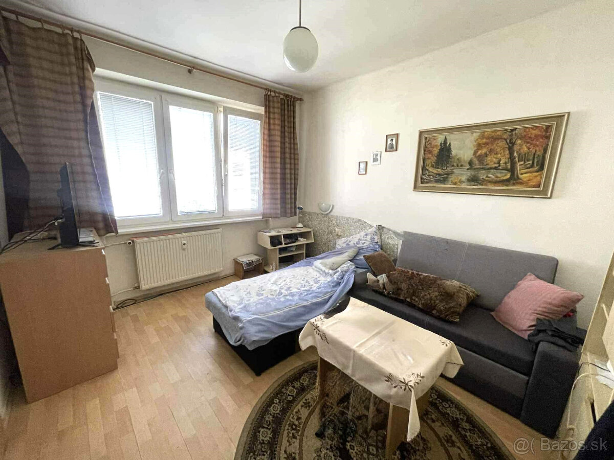 Predaj - 2- izbový byt v centre mesta Šaľa - 11