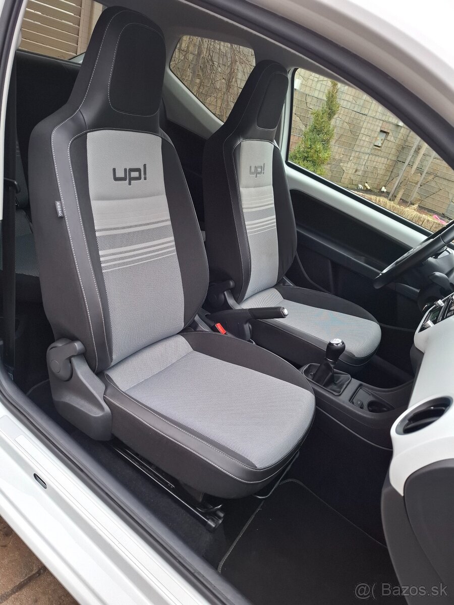 vw up - 11