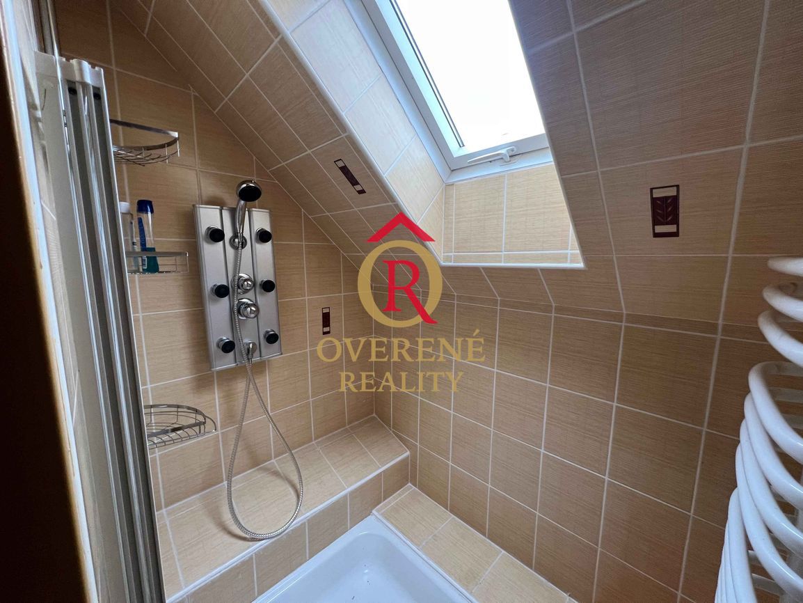 Zrekonštruovaný štýlový vidiecky dom pod Tatrami - ideálne n - 11