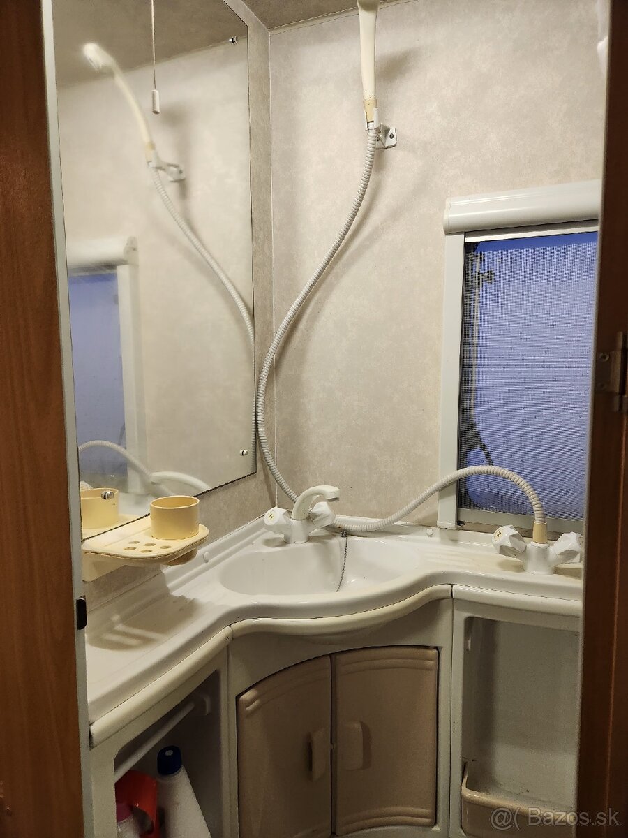 Avondale Dart 2003 - 5/6 miestny - 11