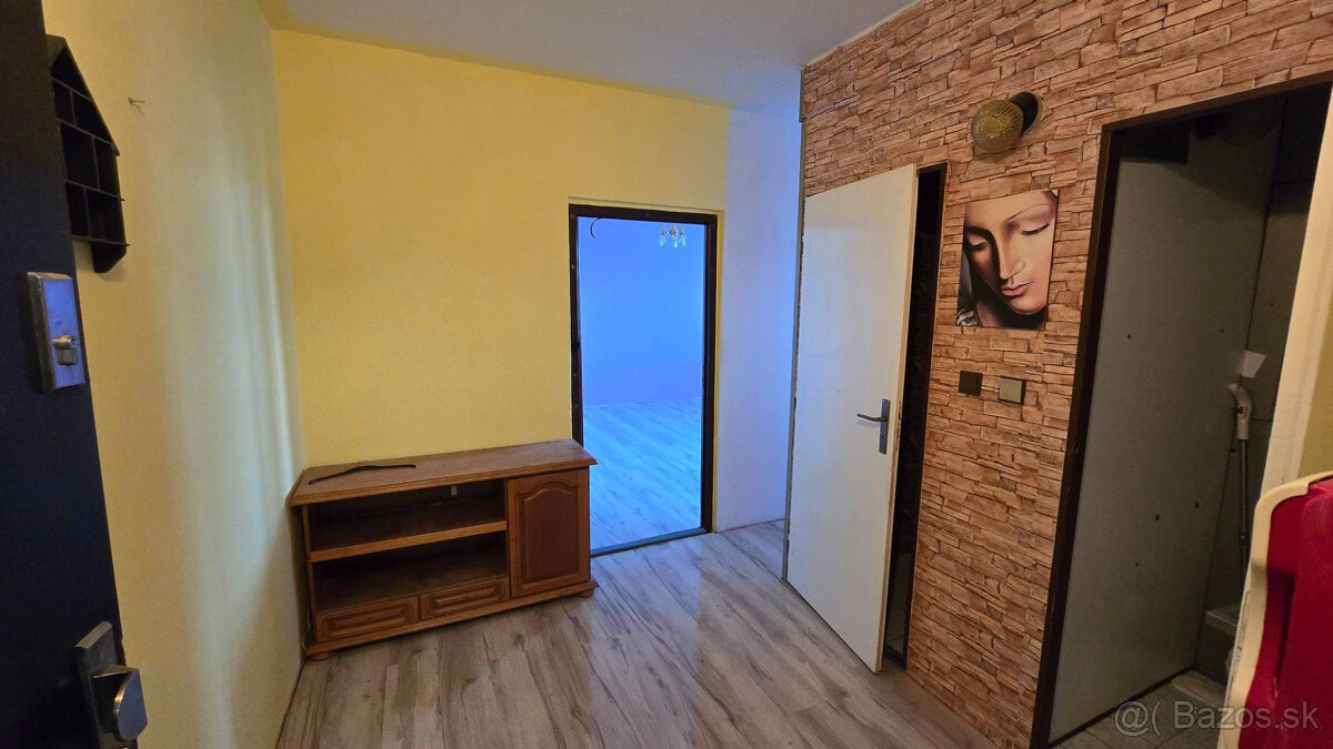 Na predaj 1 izbový byt 37 m2 Partizánske - Šípok - 11