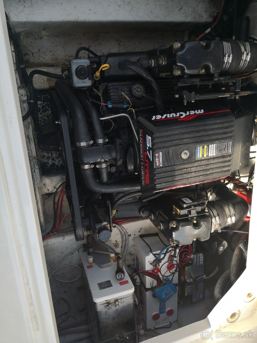 Predám Bayliner Ciera 2655 - 11