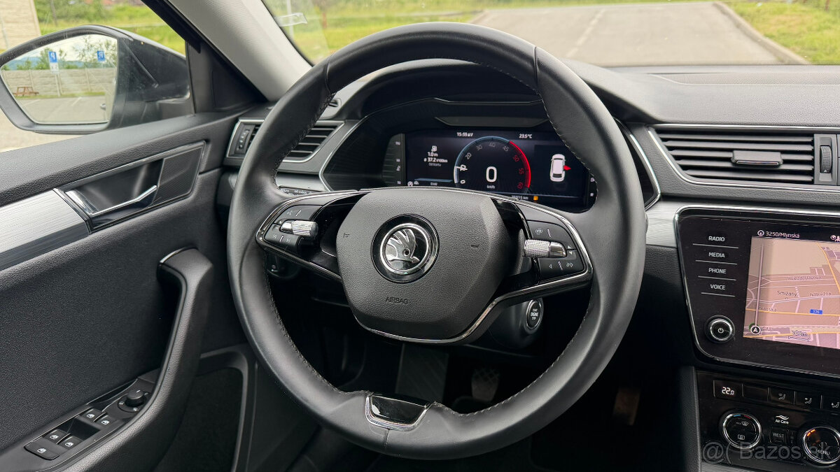 Škoda Superb Combi 2.0 TDI SCR :: 36.915km :: - 11