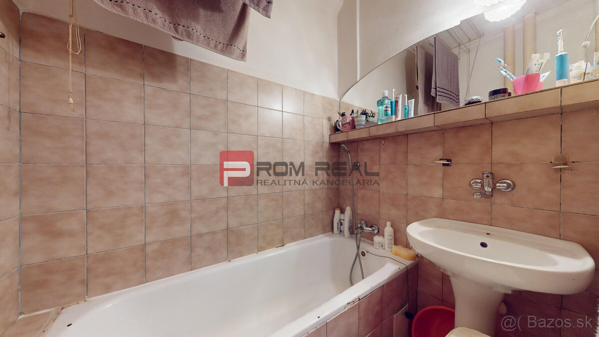 Na predaj 3 izbový byt vo vyhľadávanej lokalite Ružinova - 11