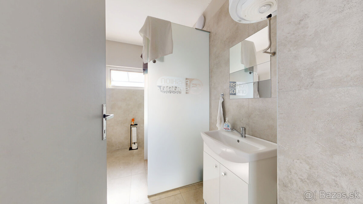 Na predaj priemyselná hala na okraji mesta Trnava – pozemok - 11