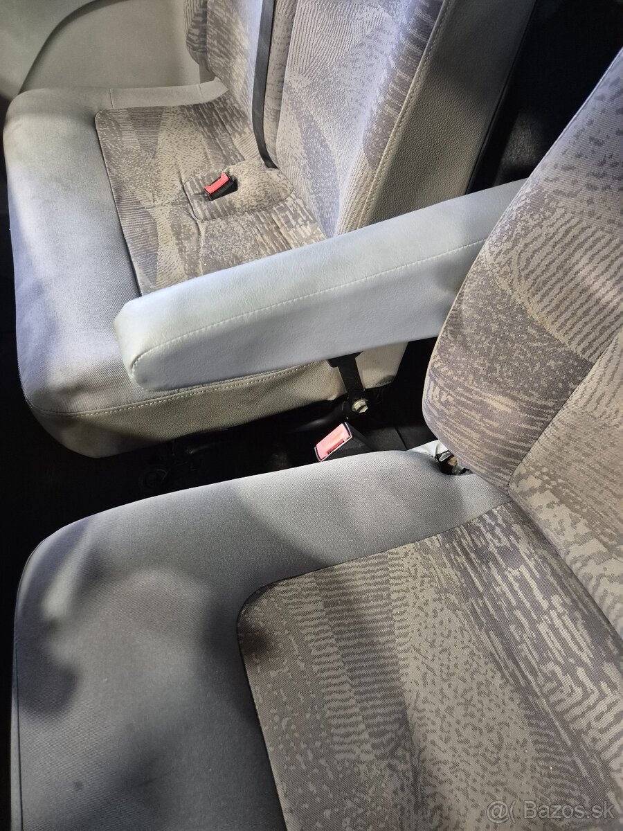 PREDAM RENAULT MASCOTT -VYKLAPAČ - 11