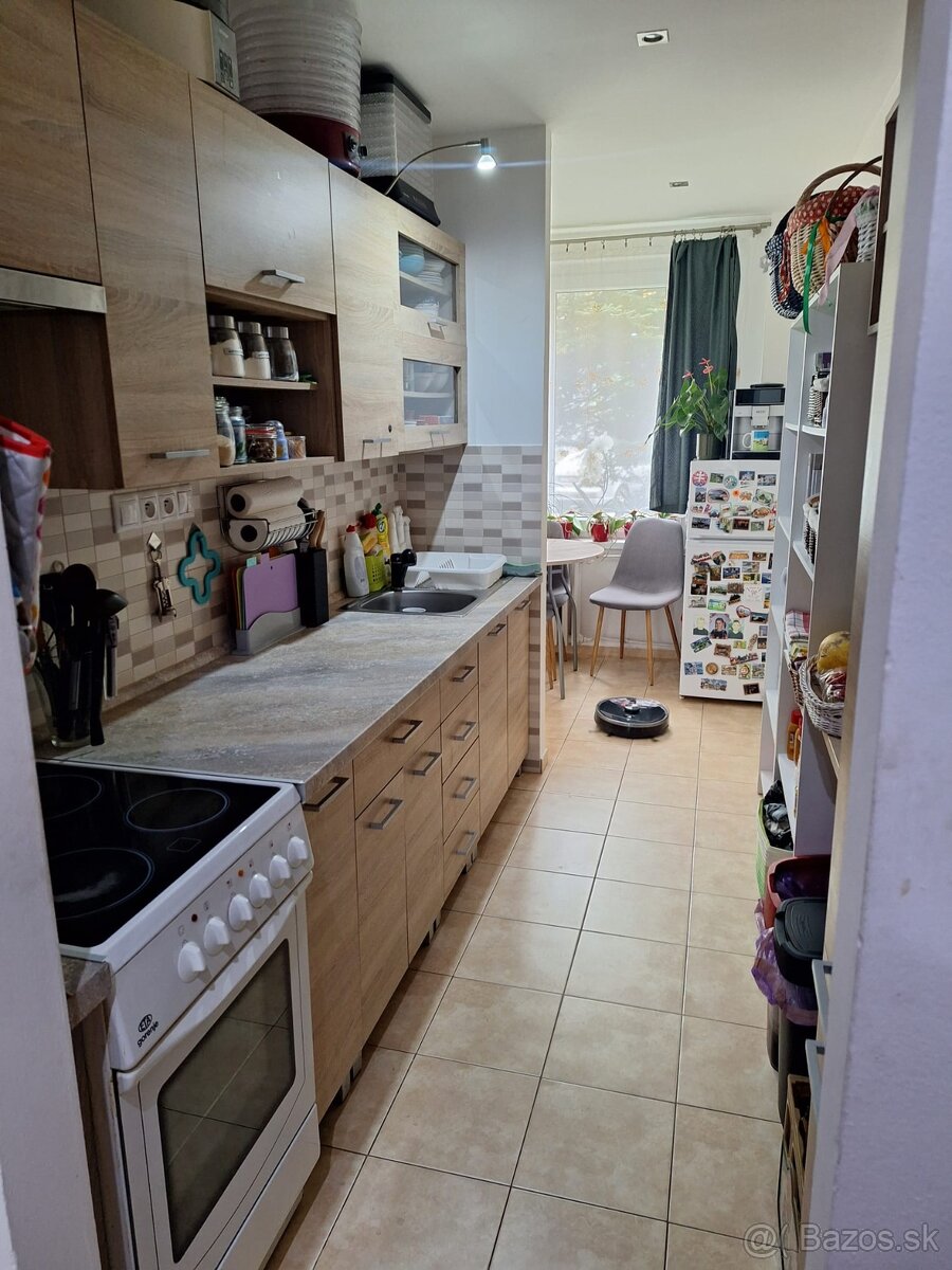 3 izbovy byt Cadca Žarec - 11