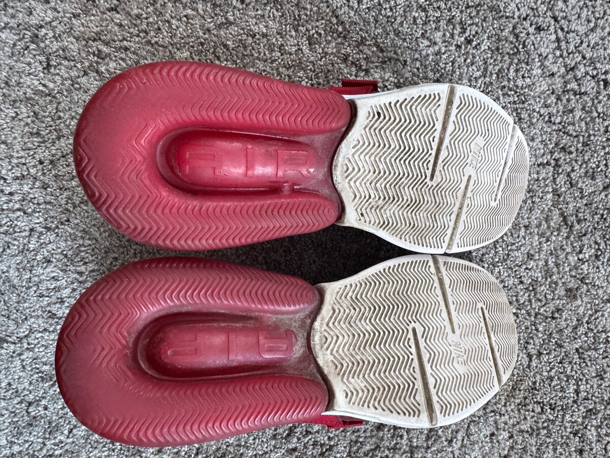 Nike Air Force 270 Red Croc - 11