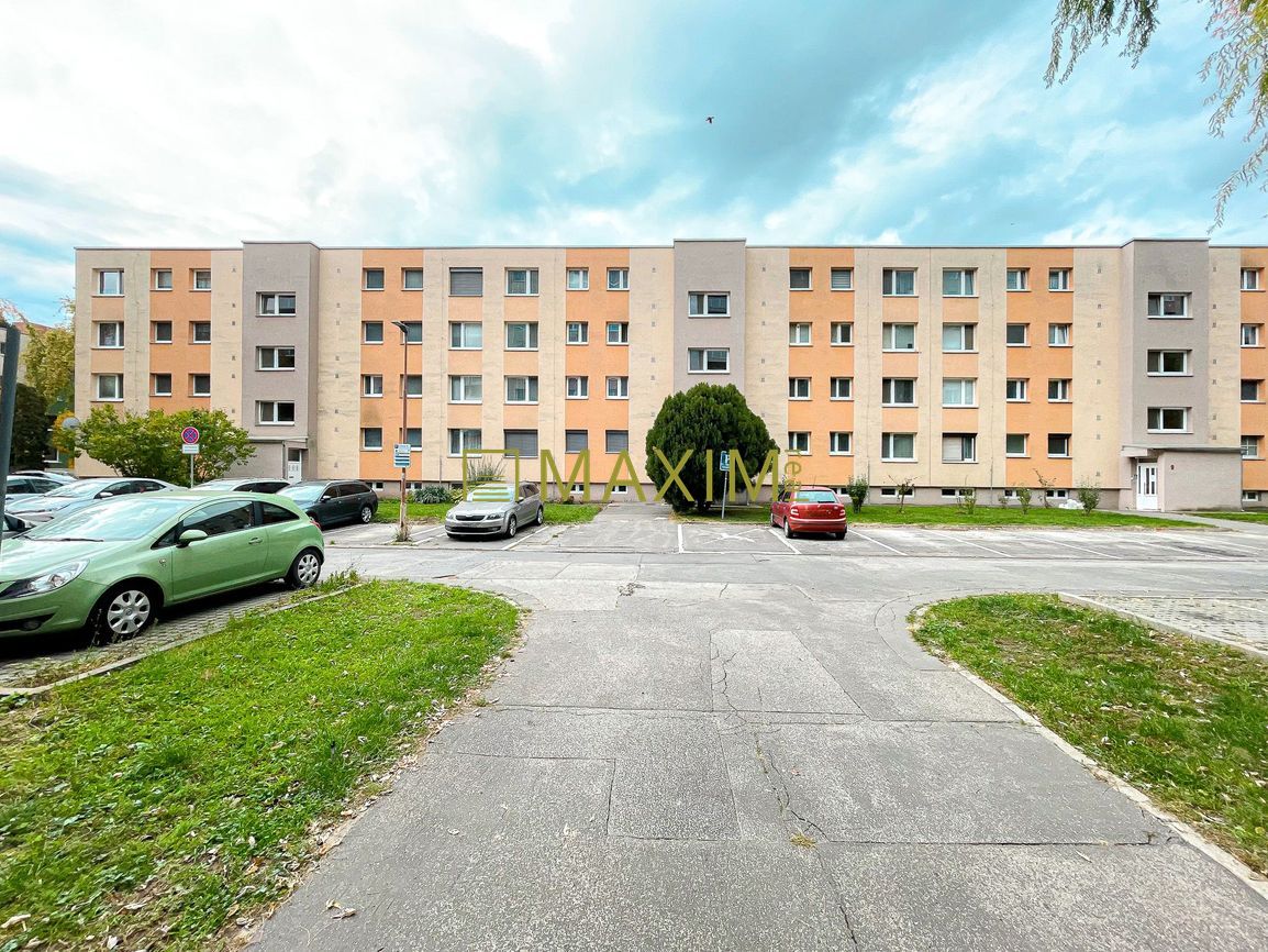 REZERVOVANÉ 1,5-izbový byt, 4. posch., rekonštrukcia, 31,2 m - 11