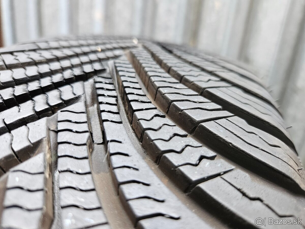 Originálna zimná sada VW - 5x112 r16 + 205/60 r16 92H - 11