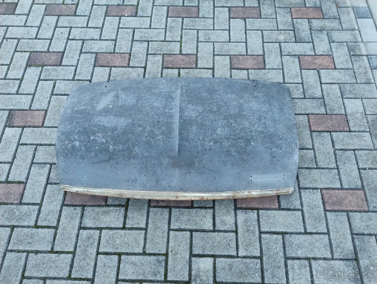 ŠKODA 1000 MB náhradné diely dvere blatníky kapota čelo - 11