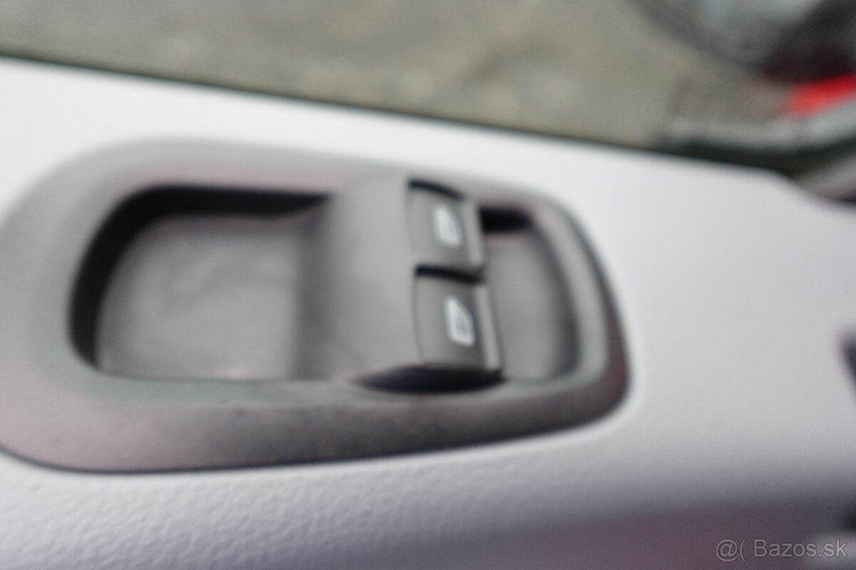 FORD TRANSIT L2H2 9MÍST BUS 2.2TDCI KLIMA SERVISKA - 11