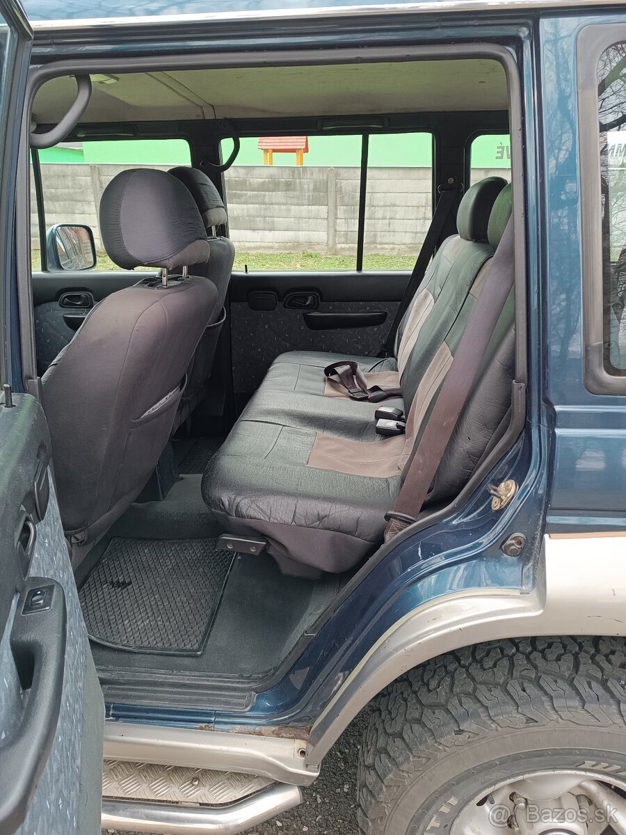 Predám Hyundai Galloper 2,5tdi Intercooler 4x4 - 11