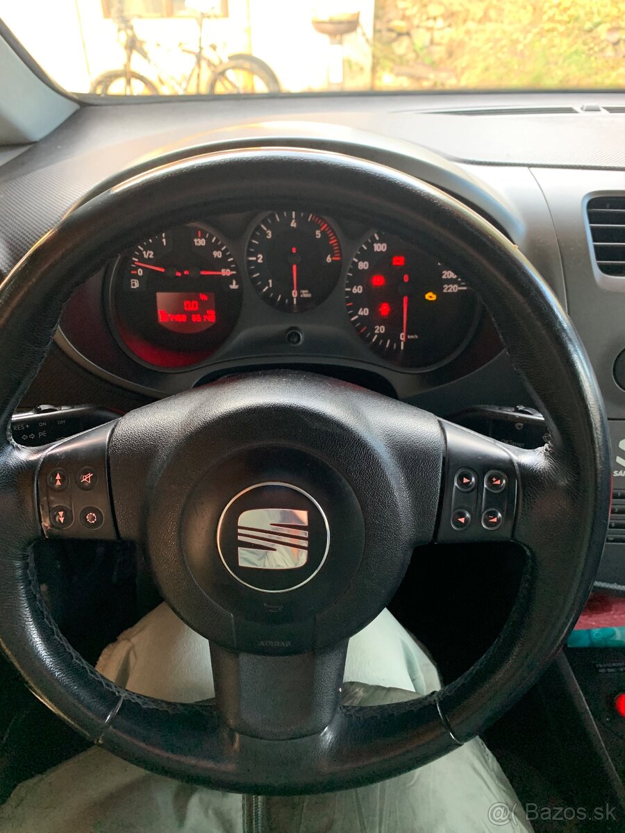 Seat leon 1,9tdi 77kw - 11