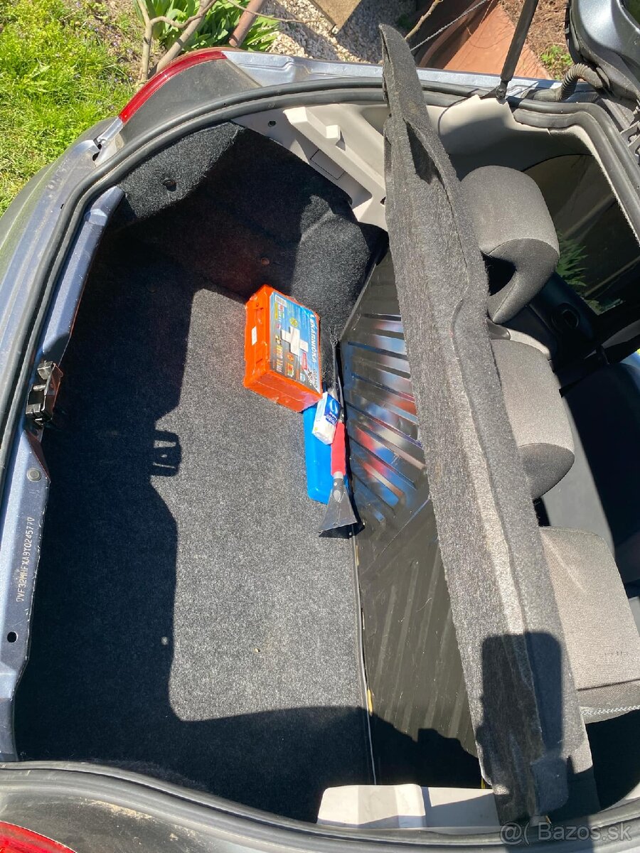 Peugeot 206+ 1.1 Magic - 11