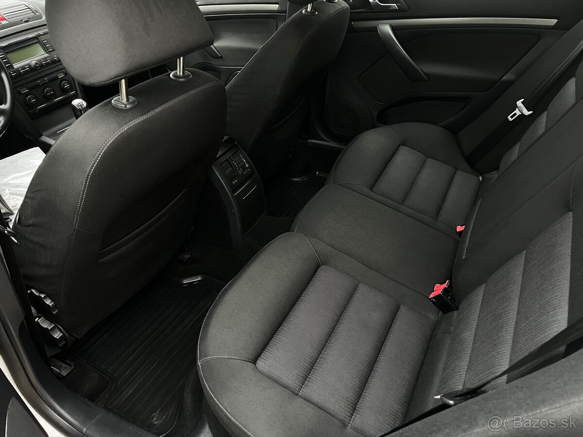 ➡️ ŠKODA OCTAVIA COMBI II 1.9 TDI 77KW ELEGANCE - 11