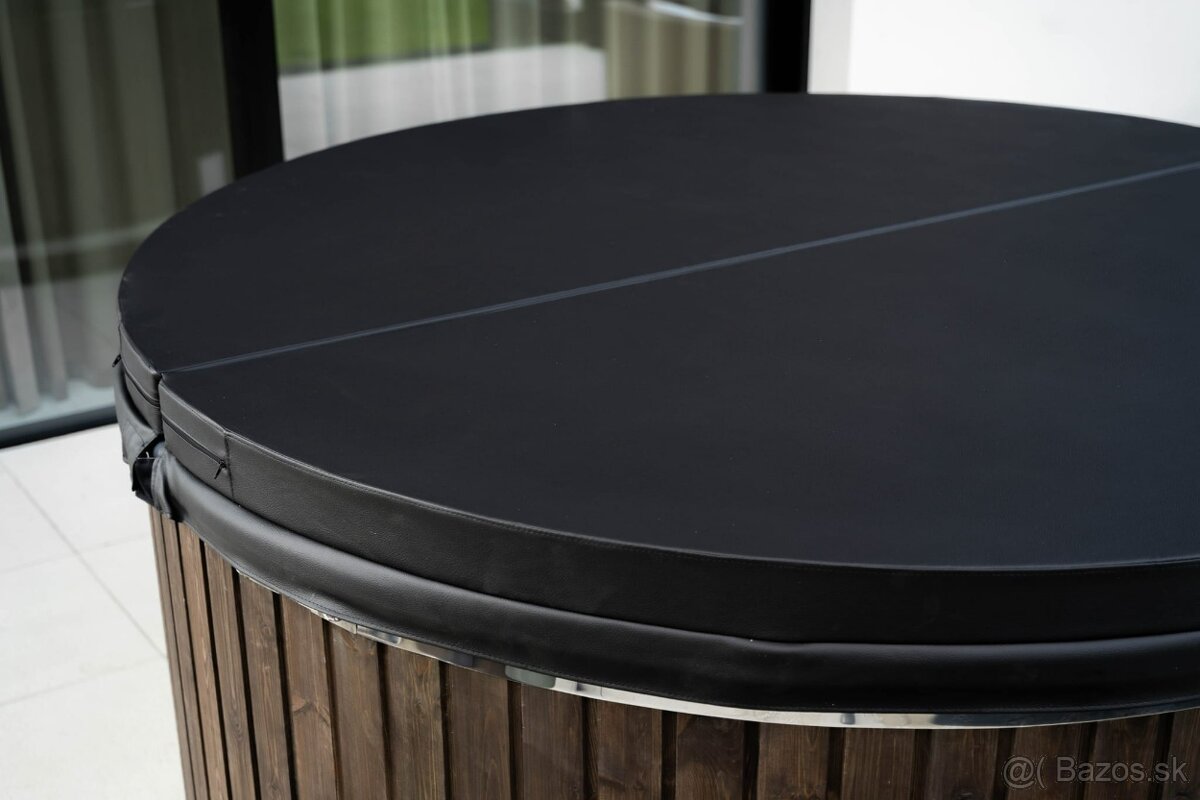 Kúpacia kaďa s nerezovou pieckou a regulovateľnou hydromasáž - 11