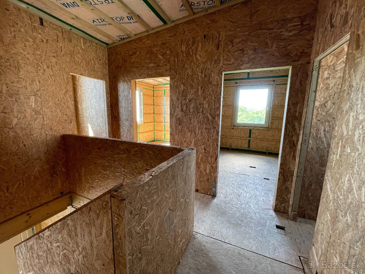 Na predaj novostavba RD s dvomi 3i-bytmi v obci Sokolovce - 11