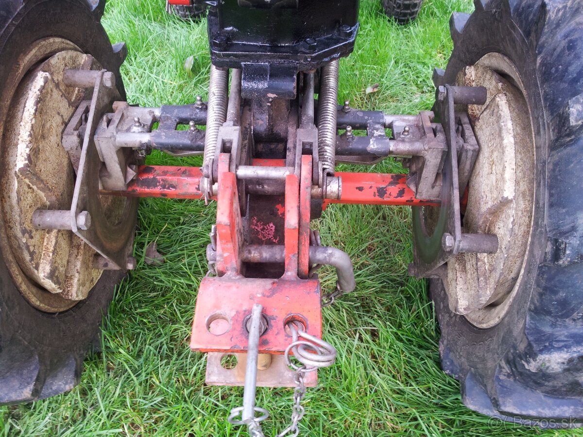 Malotraktor Vari QUATTRO - 11