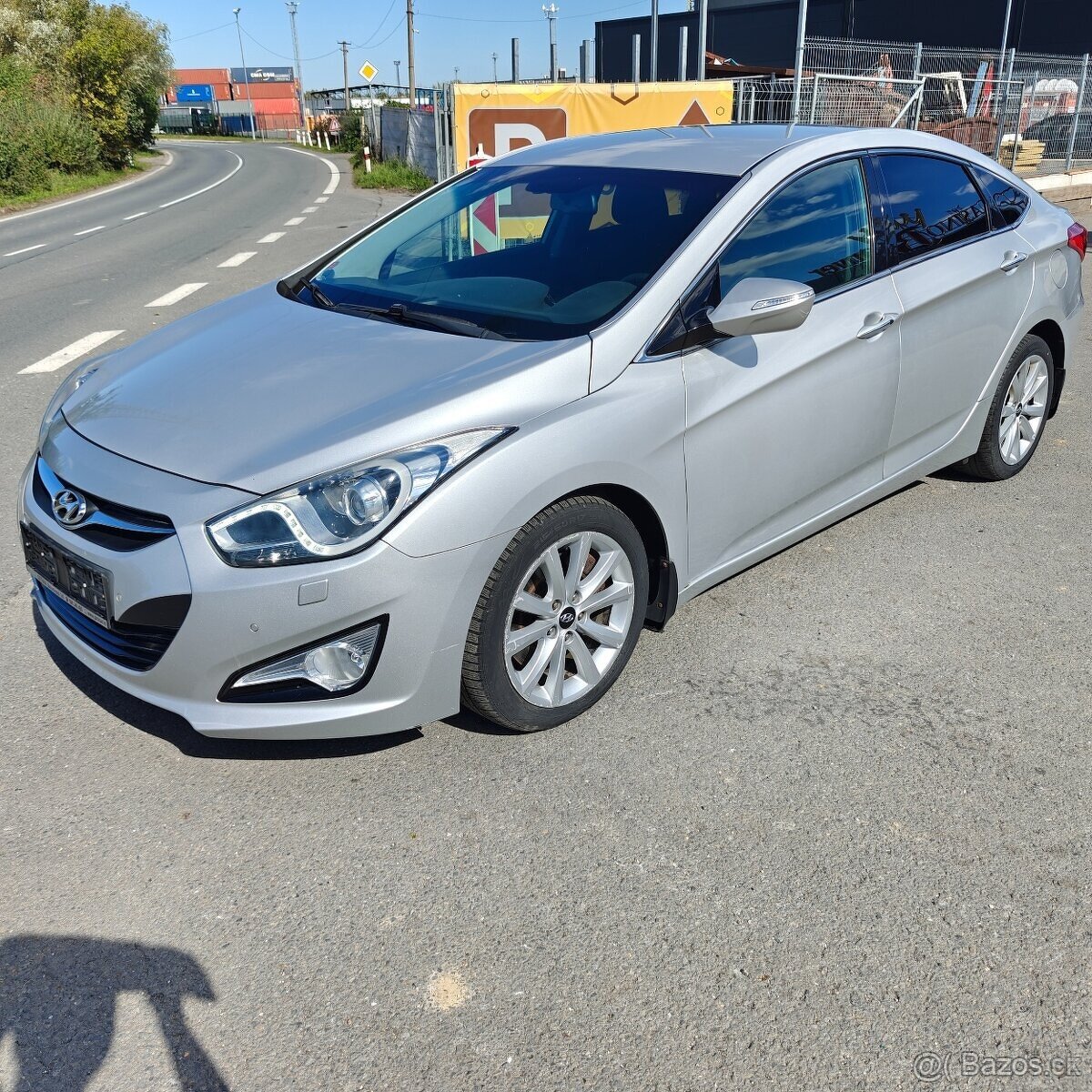 Hyundai i40 sedan 1.7 crdi 100kw automat - 11