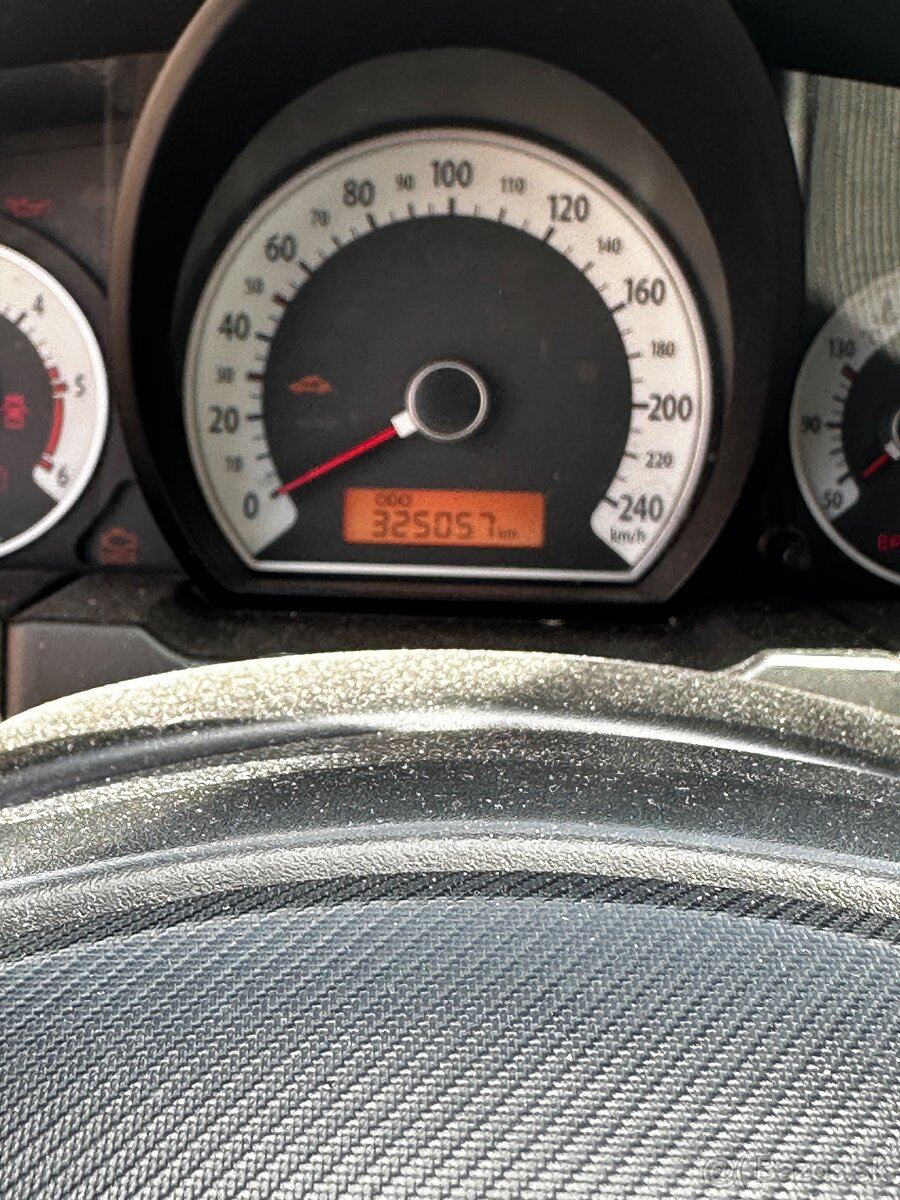 Kia ceed 1,6 DIESEL - 11