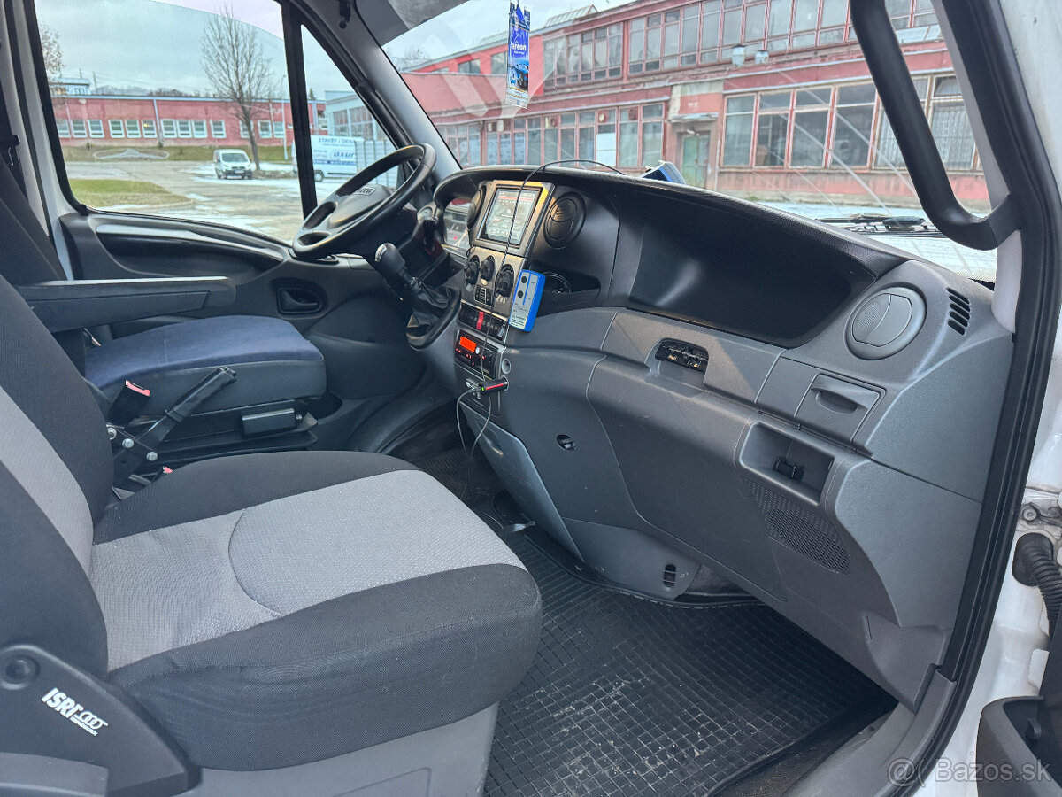 Iveco Daily 65c18 - odťahový a vyprošťovací špeciál - 11