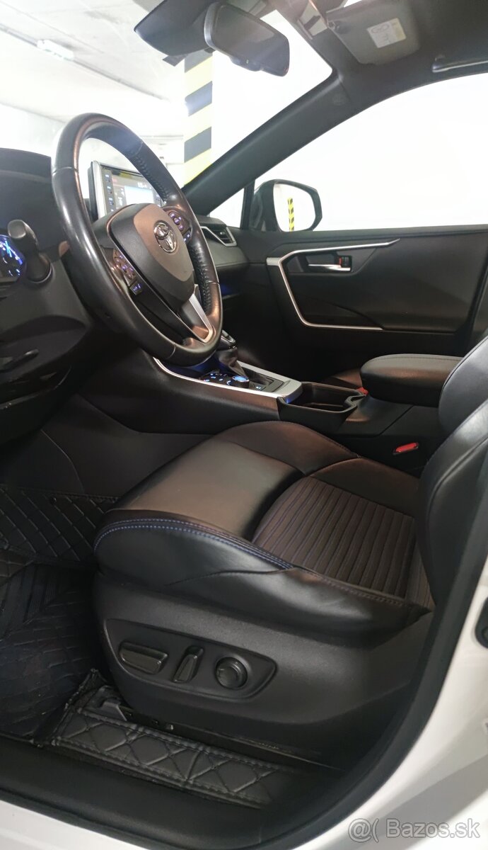 Toyota RAV4 hybrid 4x4, selection - 11