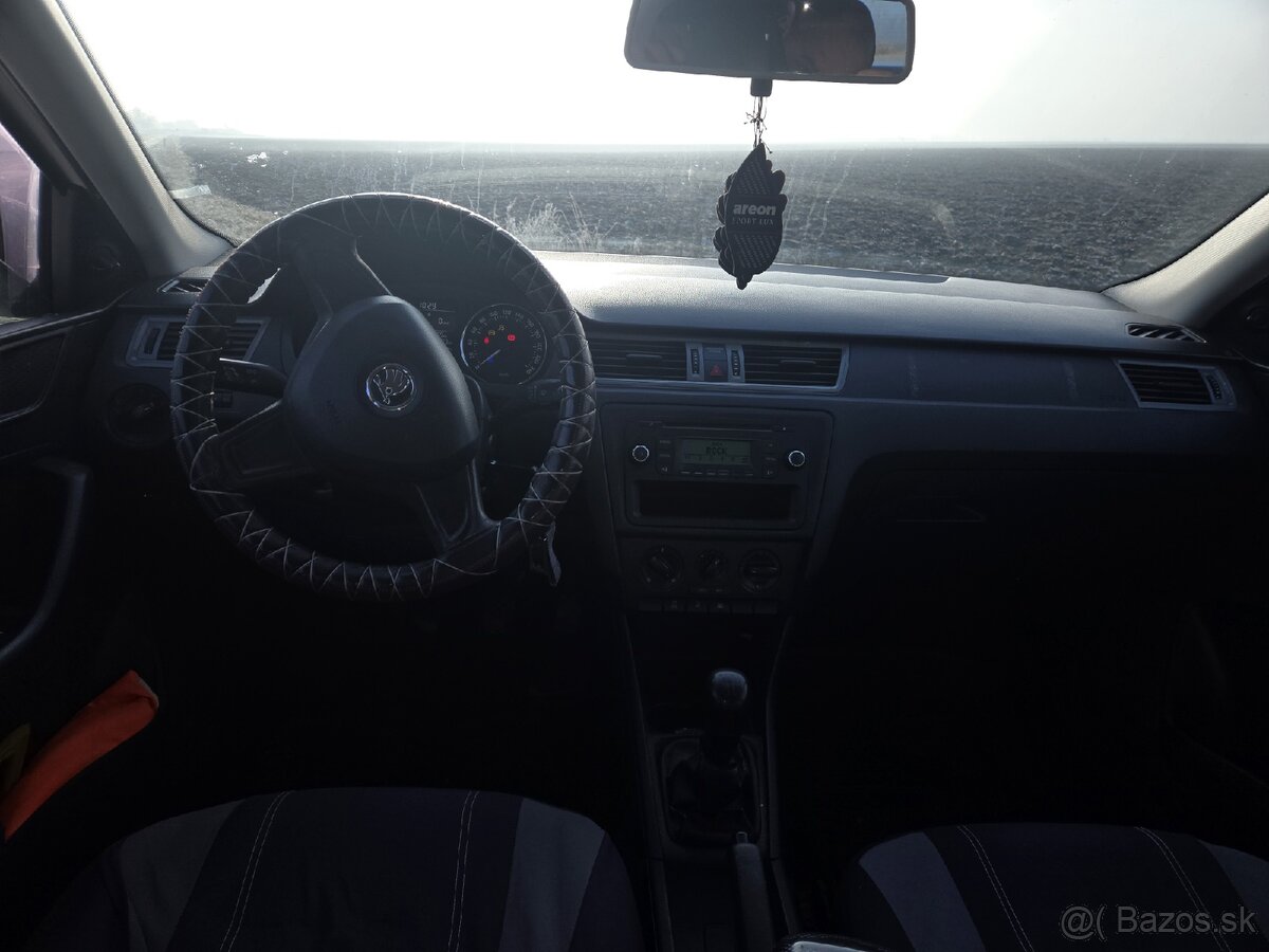 Skoda rapid 1.2 benzin +lpg - nova stk ek - 11